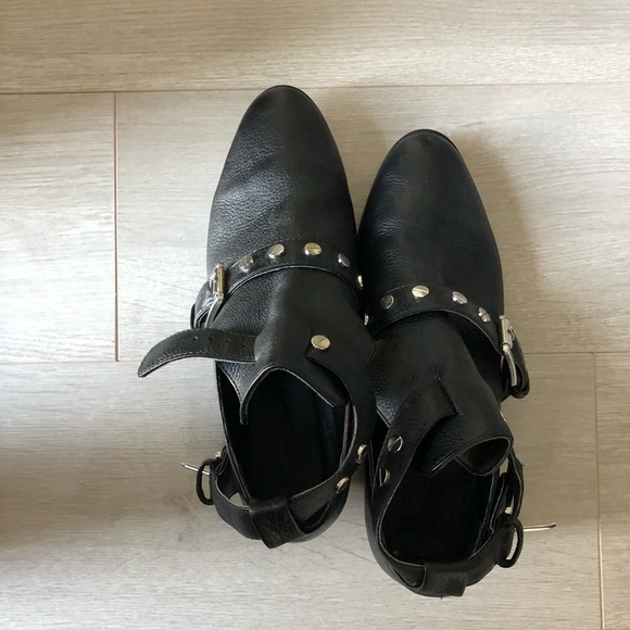 Rebecca Minkoff black booties w/ hardware - Picture 2 of 3